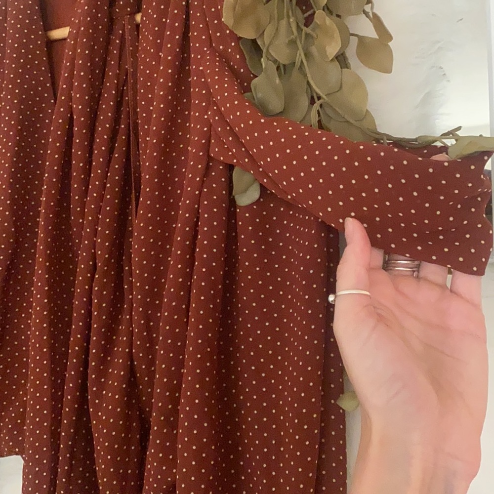 • § Rust Polka Dot Pussy Bow Vtg-Look Blouse § • - Picture 3 of 4